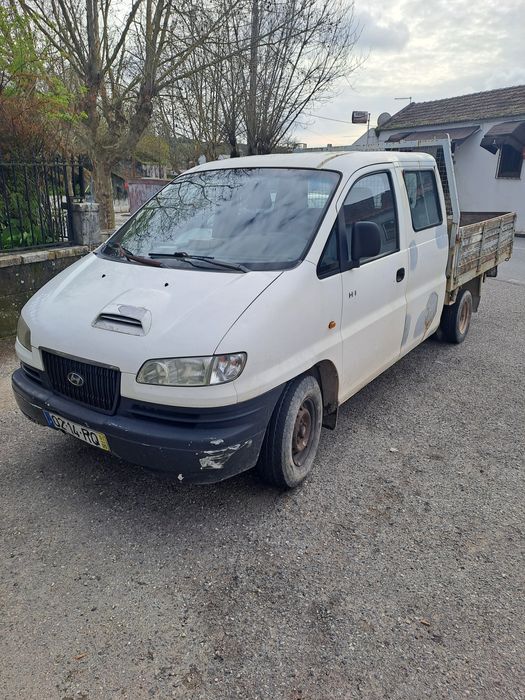 Hyundai H1 2001 caixa aberta