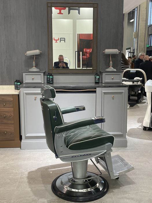 Mobiliario cabeleireiro exposicao