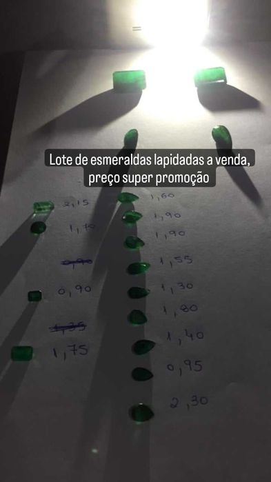 Venda de esmeraldas lapidadas