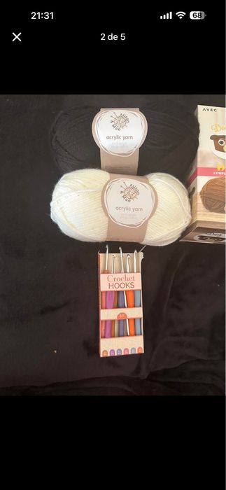 Kit de crochê com agulhas e lã