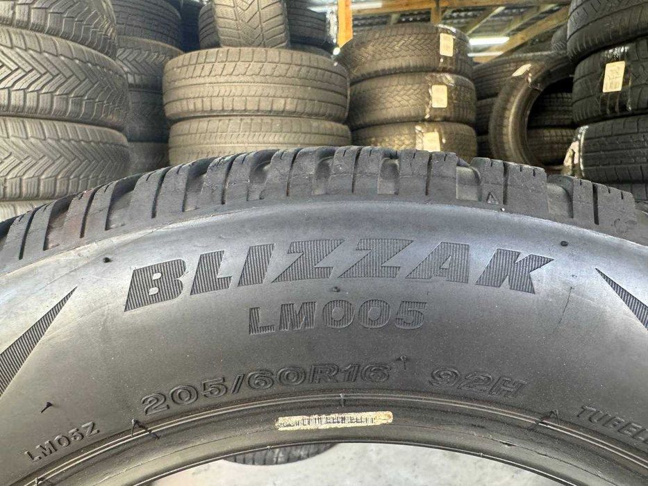 Шини зимові 205/60 R16 BRIDGESTONE BLIZZAK LM005 5mm