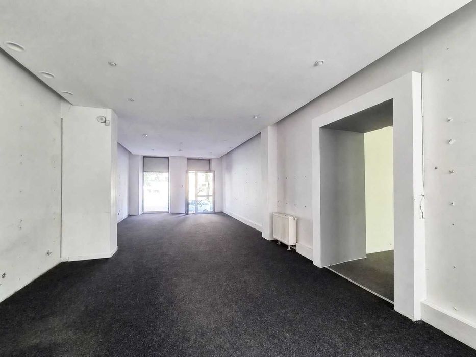 Lokal 130m2, handel/usługi/biura, ścisłe centrum, ruchliwa ulica, widoczny punkt