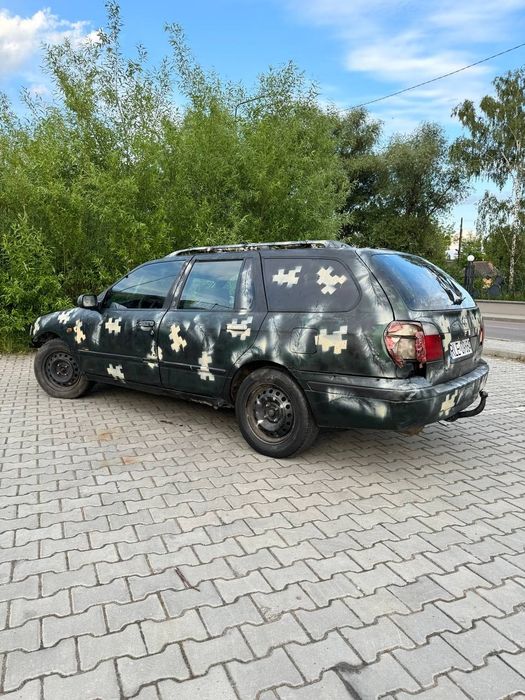 Nissan Primera 1998