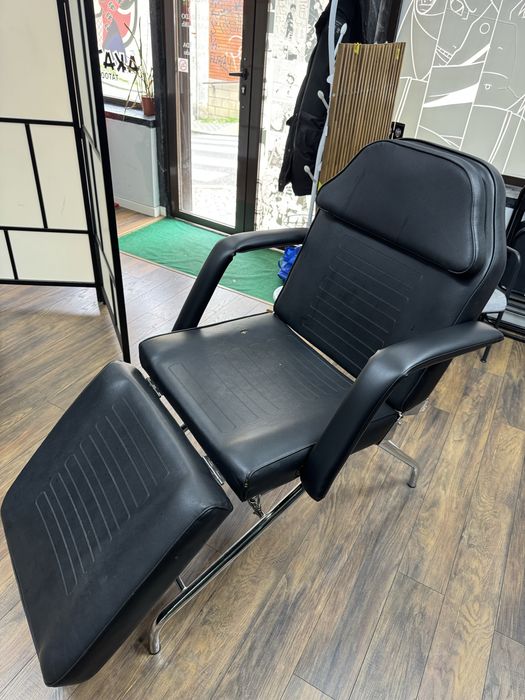 Marquesa tripartida preta