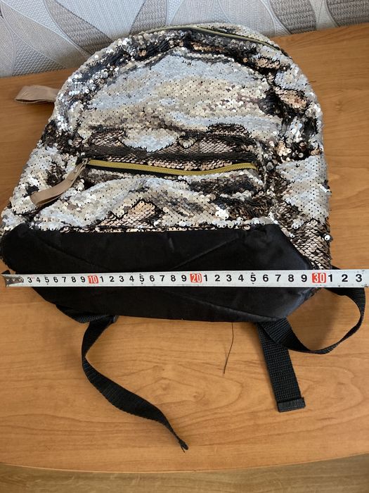 Продам рюкзак.