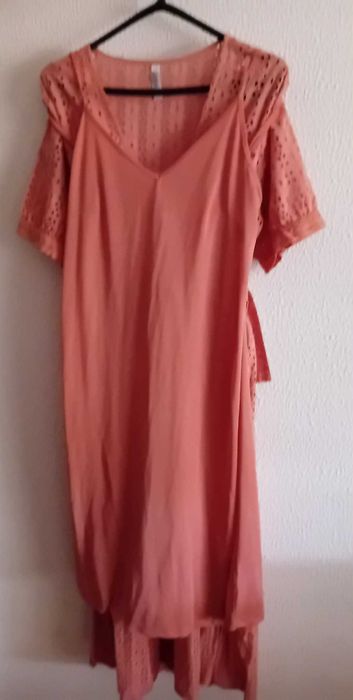 Vestido comprido salmão Tiffosi Novo