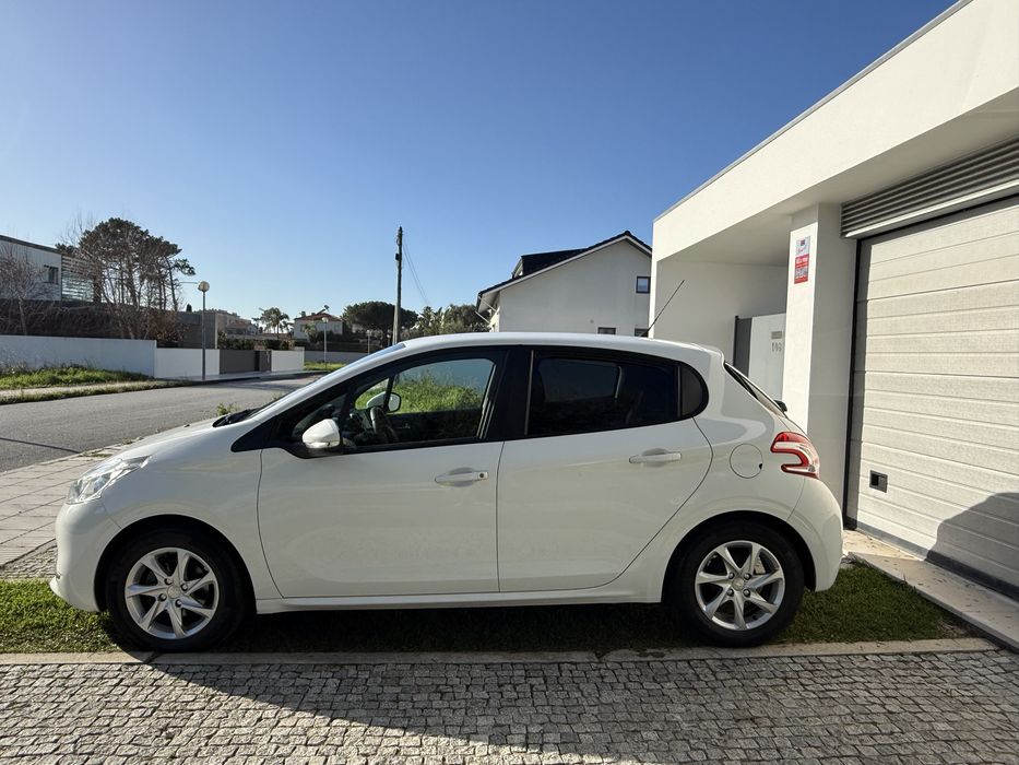 PEUGEOT 208 1.2 Allure - C/NOVO