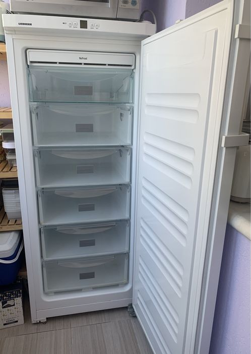 Морозильна камера Лібхер Liebherr GN 2323 No Frost 6 ящиків