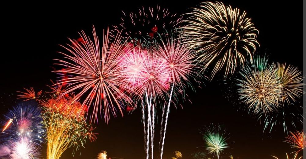 Foguetes natal e ano novo