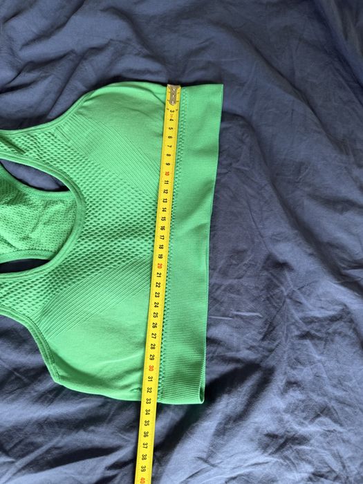Zielony sportowy top stanik sportowy fitness bokserski
