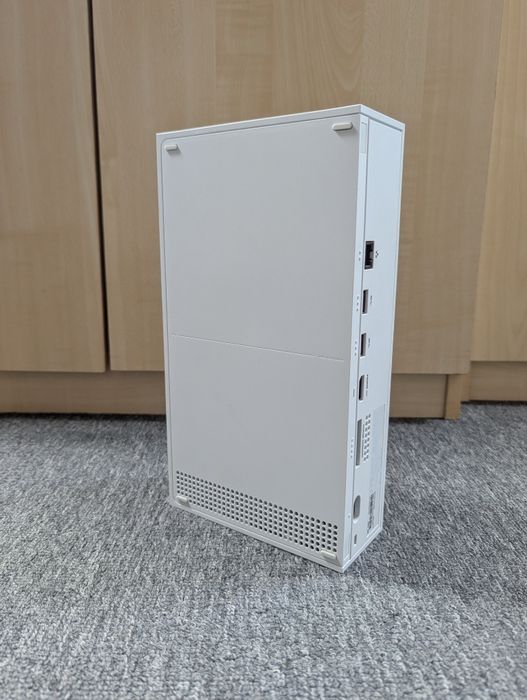 XBOX SERIES S 512GB + 2 pady