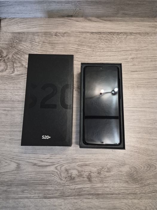 Samsung galaxy S20+   128GB Black
