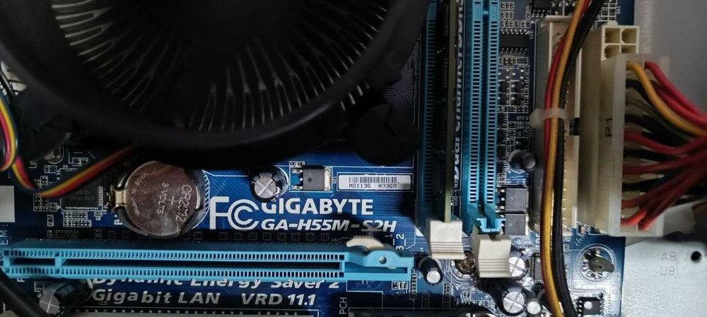 Комплект Gigabyte GA-H55M-S2H, i3-540, 4 ГБ (LGA1156, DDR3)