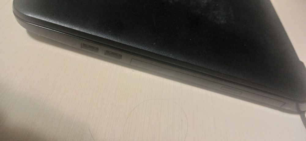 Ноутбук HP 250 G3 (на запчастини або під ремонт)