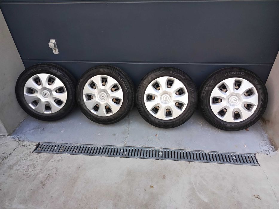 KOLA FELGI Opel Corsa 185/65R15 4X100 ET39
