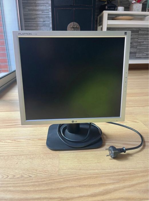 LG Monitor 17’’ Flatron L1718S