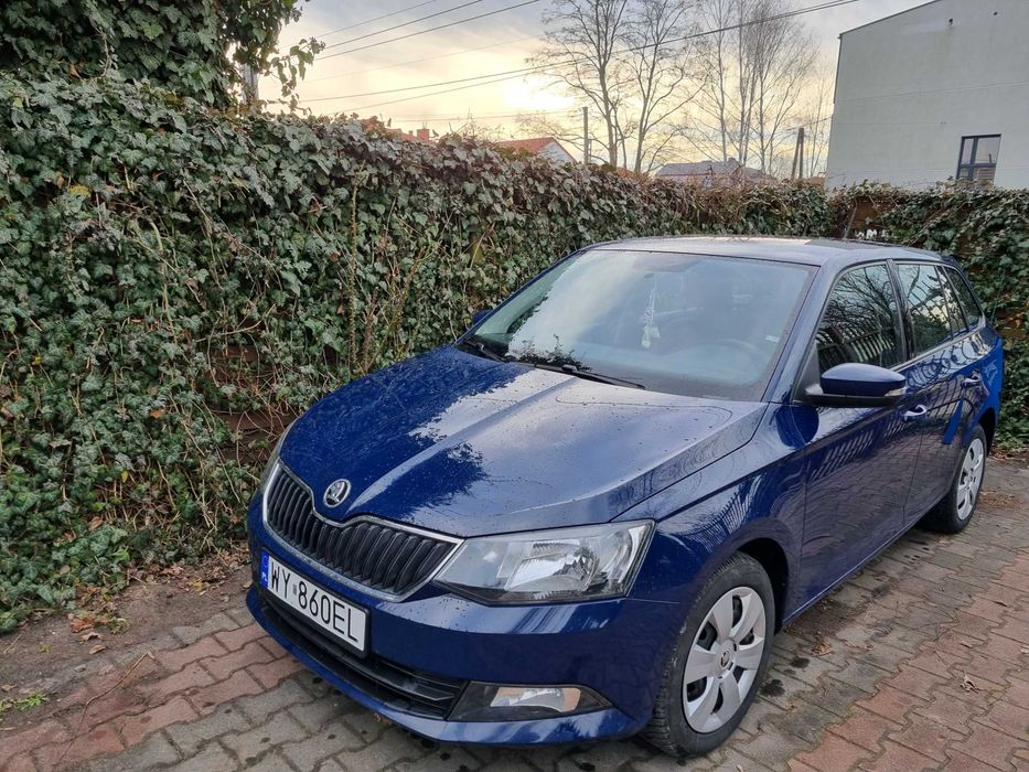 Wynajem samochodów od 30 zł