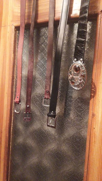 Продаются мужские ремни