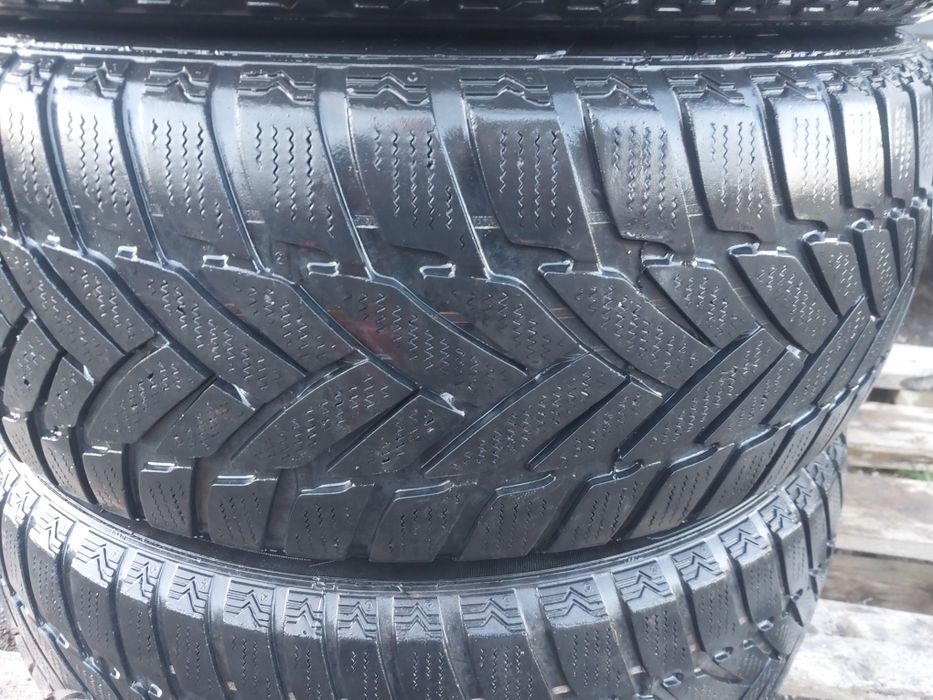 Opony zimowe 205×55×16 2szt+1szt gratis