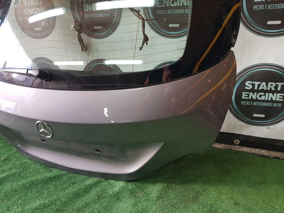 Tampa da Mala Mercedes CLA W117