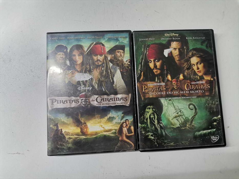 Vendo filmes em DVD 2