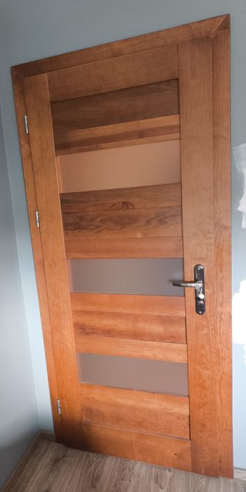 Drzwi drewniane. 1sztuka