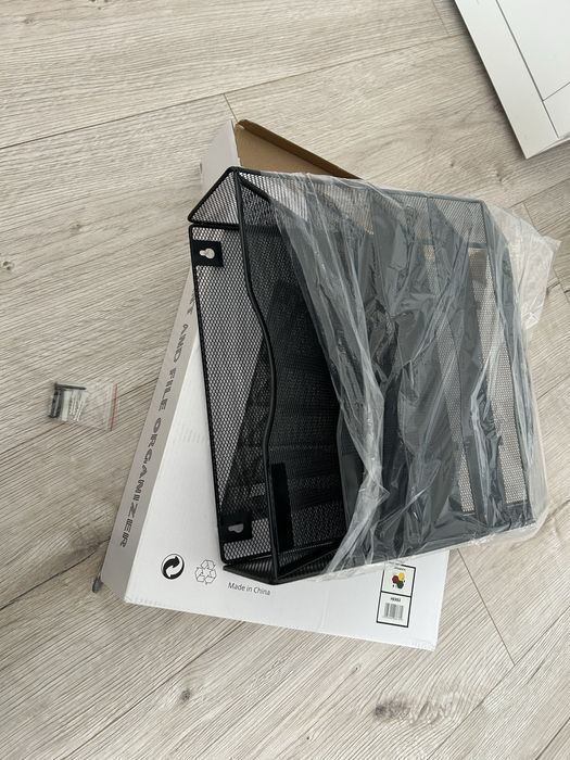 Organizer na dokumenty wiszacy na sciane