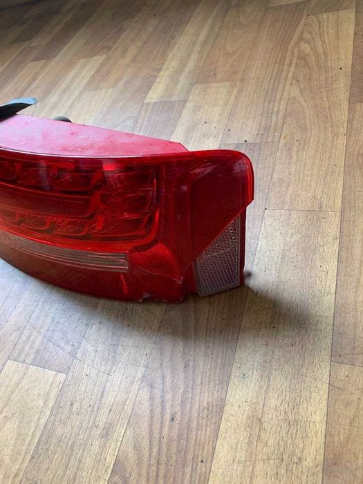 задній правий  стоп led audi a5 європа