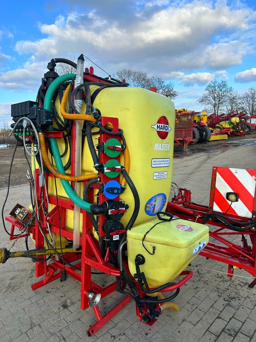 Opryskiwacz zawieszany Hardi Master 1200 L 15m sterownik