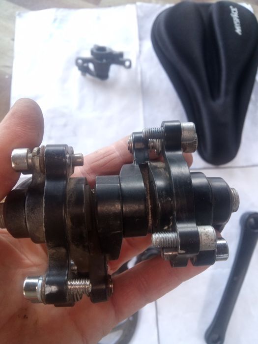 Каліпери;компаньола; виніс керма.