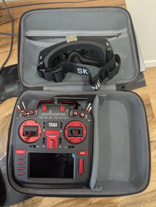 Radiomaster tx16s + skyzone 04o pro