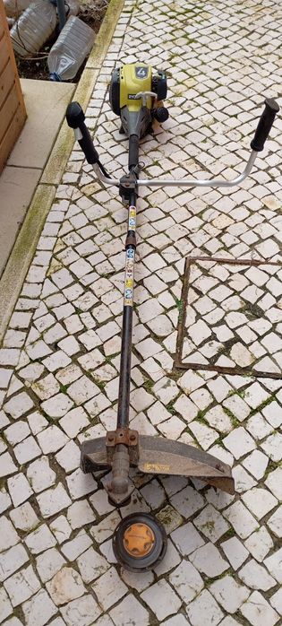 Vendo roçadora para peças