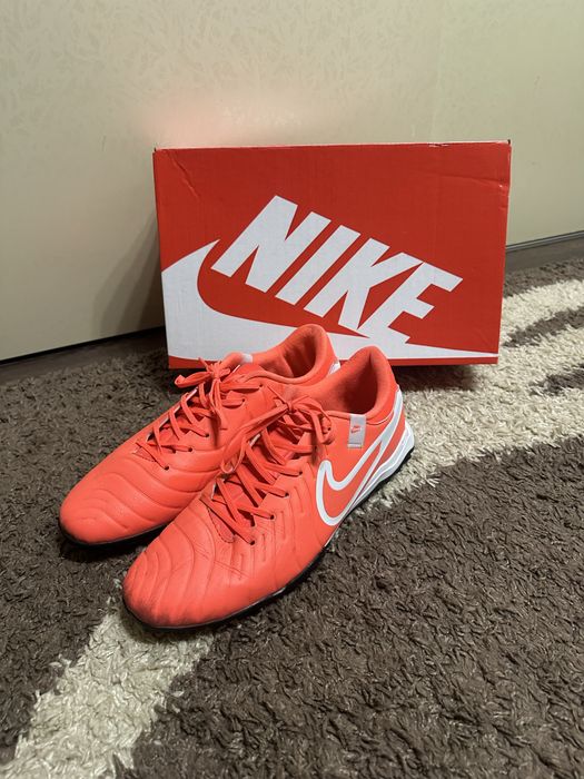 Сороконіжки Nike Tiempo