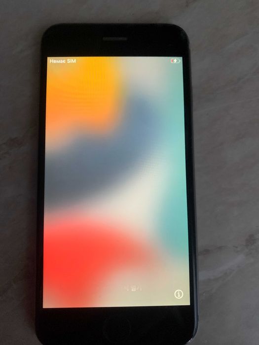 Телефон IPhone 6S
