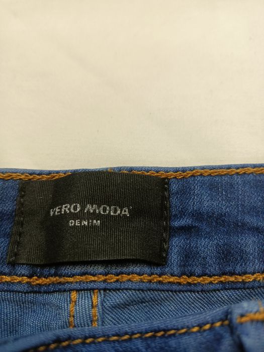 Jeansy Vero moda