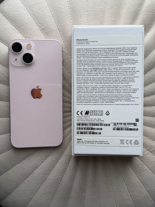 iPhone 13 mini рожевий на 128 GB, в чудовому стані, є коробка