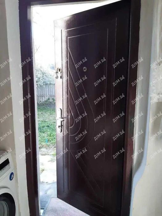 Власне подвір'я на Леваді