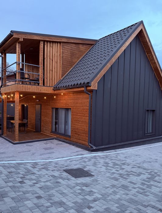 Новий сучасний будинок з чаном і терасою | центр | подобово | Stone & Soul House