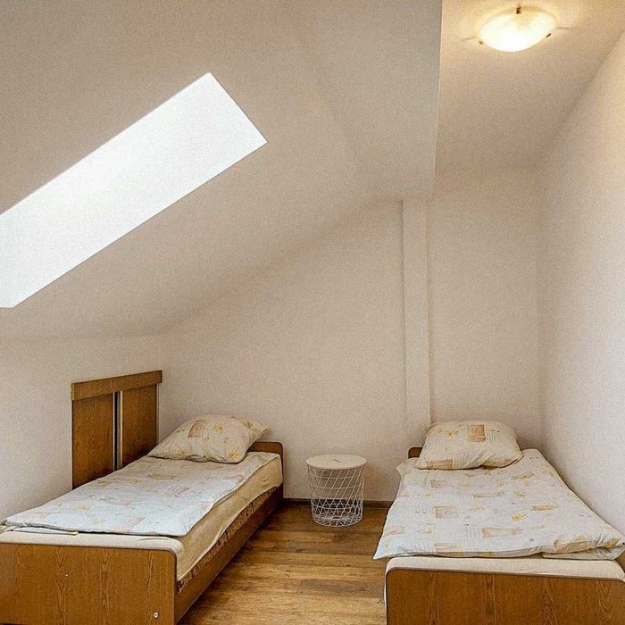 Pokoje dla pracowników | MEDIA W CENIE | F-VAT | Internet | Sprzątanie