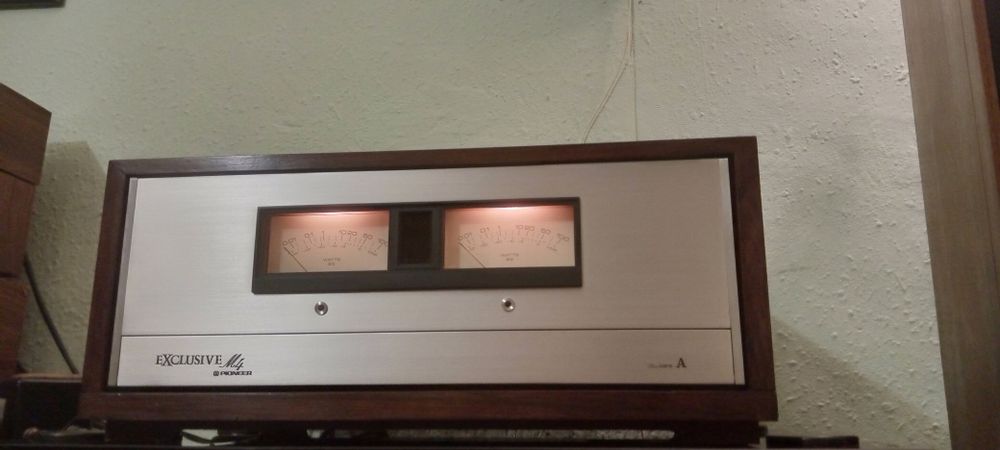 Pioneer Exclusive  M-4