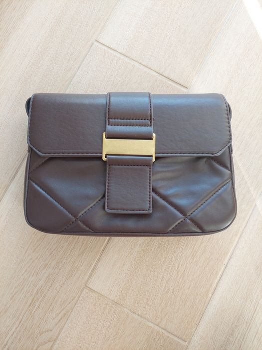 Трендова коричнева сумка