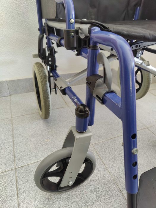 Cadeira de Rodas Invacare