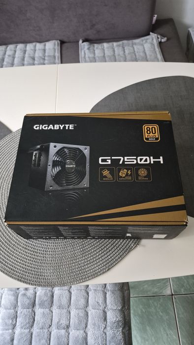 Корпус Deepcool CG 560+Блок живлення 750ват GOLD Gigabyte +вентилятори