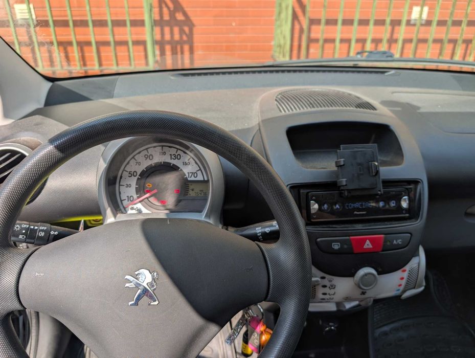 Peugeot 107 — fotografia 8