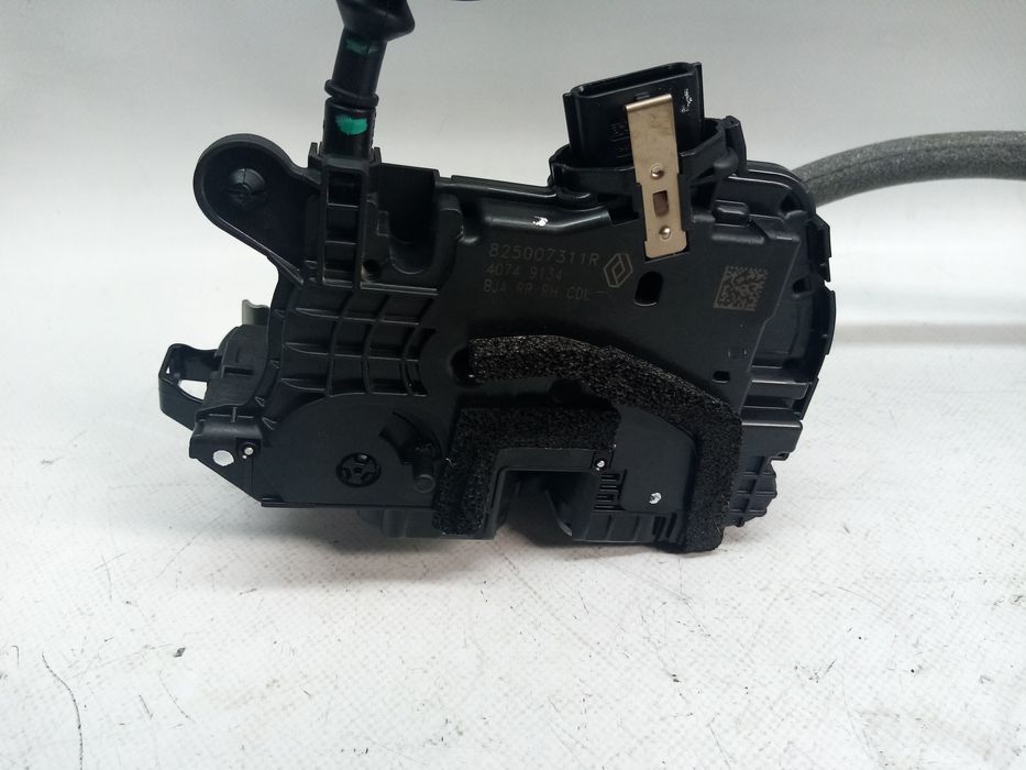 Fechadura / fecho porta trás direito RENAULT Clio V (BF_)