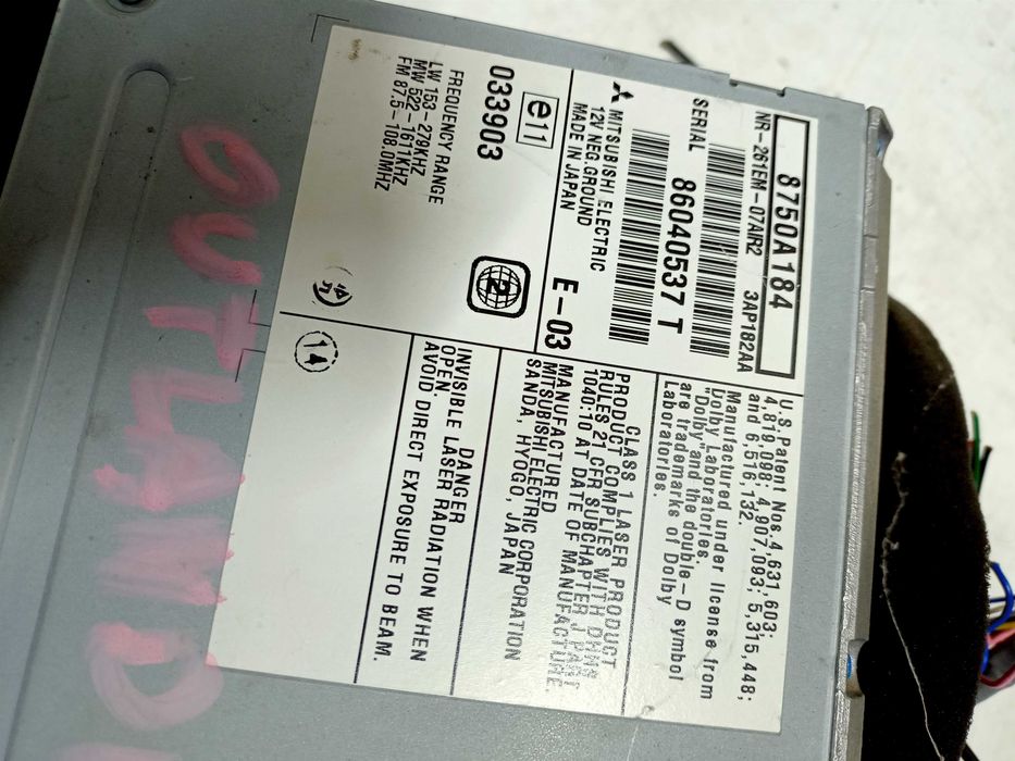 Mitsubishi Outlander 2 II radio nawigacja oryginał demontaż