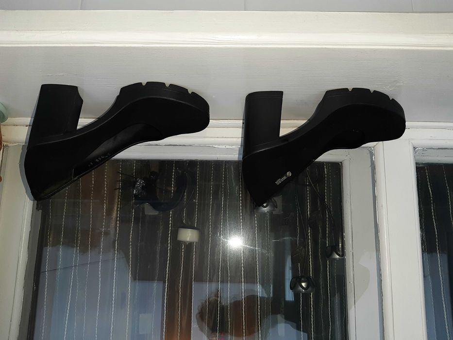 туфлi жіночі шкіряні