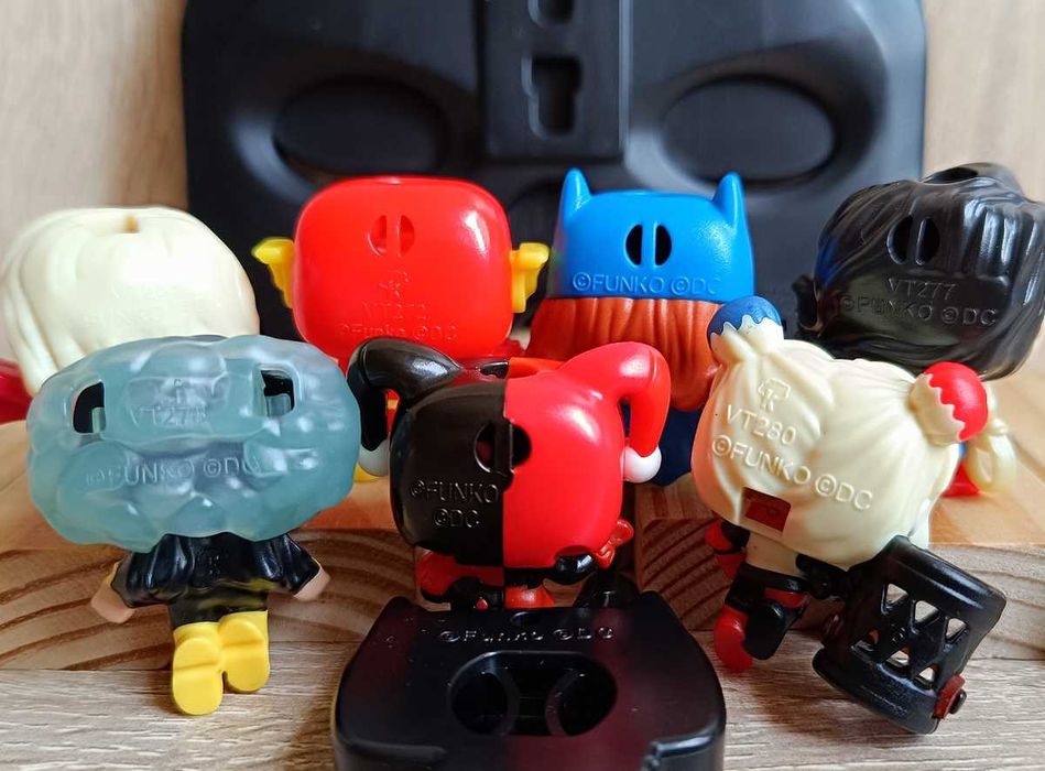 Duży zestaw figurek Funko Pop *DC Comics*. KJ 2023-24