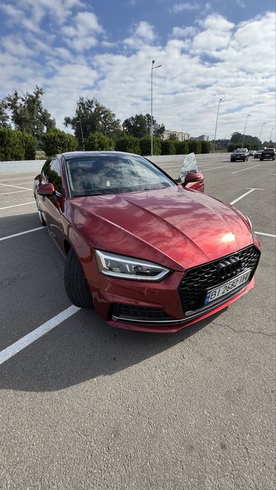 Audi A5 Sportback 2017 VIN WAUENCF54JA006730 фото оголошення 2 з 23