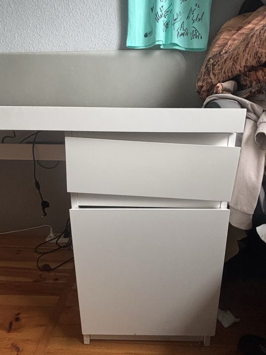 Biurko 140x72x65
